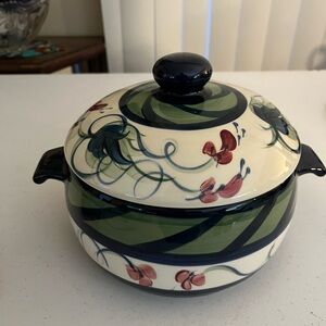 Gail Pittman Casserole with Lid